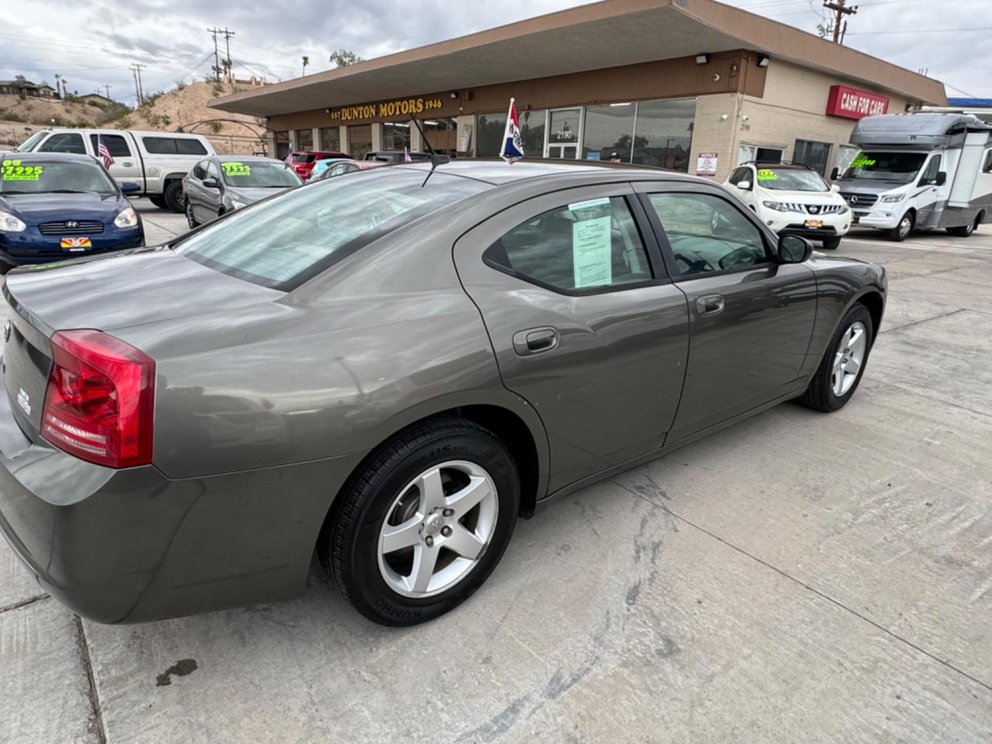 2007 Charcoal /Grey Dodge Charger , located at 2190 Hwy 95, Bullhead City, AZ, 86442, (928) 704-0060, 0.000000, 0.000000 - Photo#3